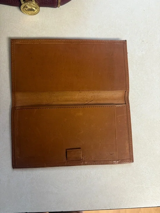 Dooney & Bourke Burgundy Pebble Leather Satchel with Tan Trim VINTAGE ☦️👸🏼💯 - Picture 12 of 14